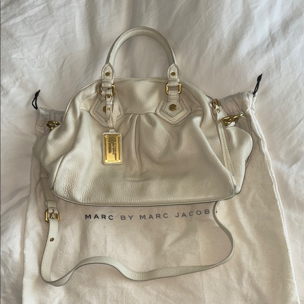 Marc by Marc Jacob’s - Classic Q Baby Aidan Satchel. cream with gold hardware